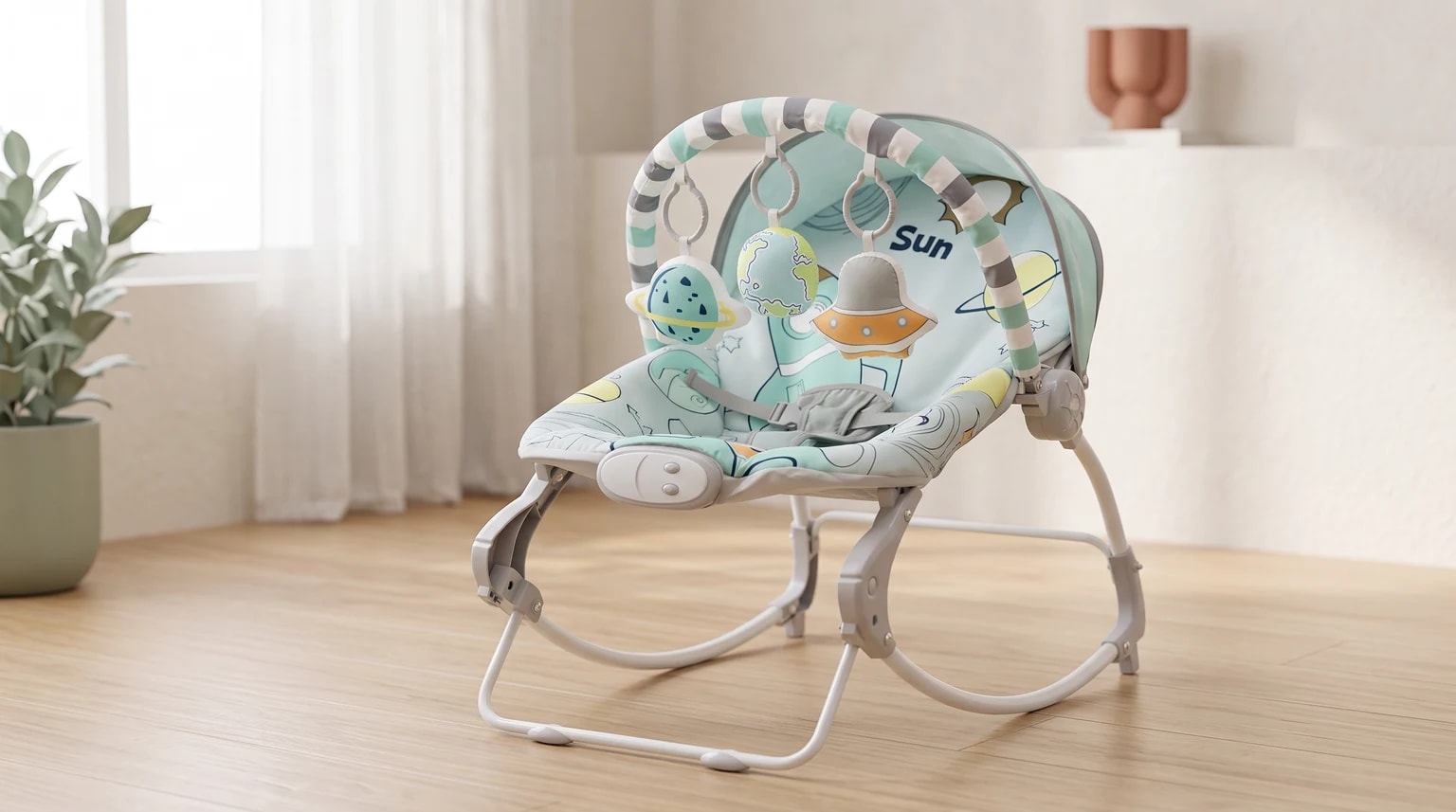 Cadeira de descanso Dican Passeio Espacial em tons de azul e verde, com estampa e brinquedos de tema espacial.