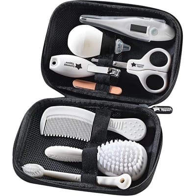 Tommee Tippee newborn healthcare and grooming kit
